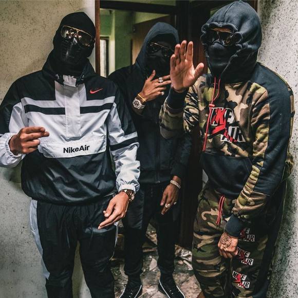 Meet your Posher, Ronny - Picture 1 of 1